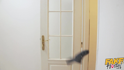 Вытащила мужика в пене из ванной, чтобы выебал в пизду