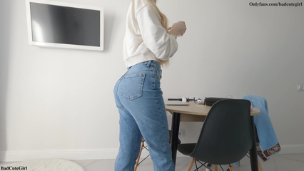 Сводная сестра задержалась перед колледжем для инцест секса