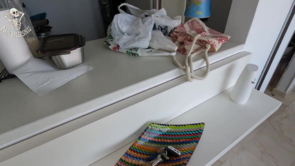 Молодая горничная не отказала хозяину и впустила его в свою пещерку