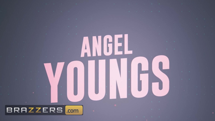 Босс выебал двух сотрудниц на работе, спалив их залезанием пезд