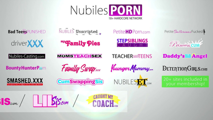 Выебал сестру с рыжими волосами, а то уже заебала везде мастурбировать