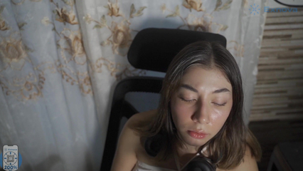 Поймал воровку и не отпустил её, пока не выебал в жопу