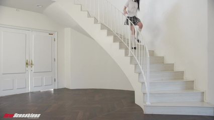 Молодая студентка сама захотела, чтобы её связали и жестко трахнули