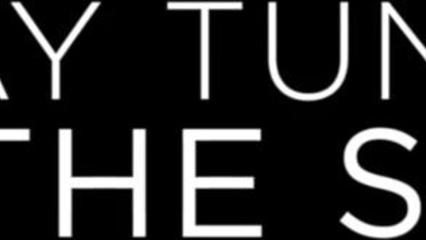 Молодая развратница Molly Little ловит кайф от публичного секса