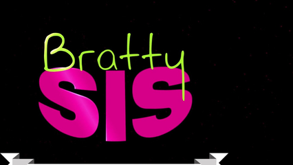 Сводные сестры в белье превратили фотосессию в тройничок с братом