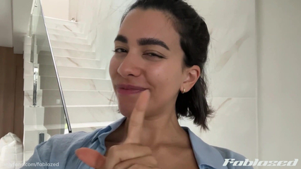 Нудистский пляж и дрочка пизды от Fablazed