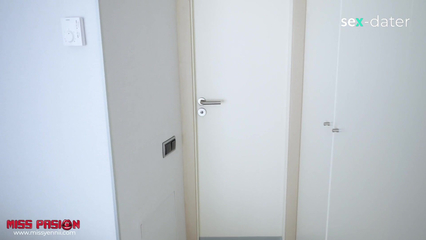 Круто – моя девушка разрешила выебать её с кремпаем